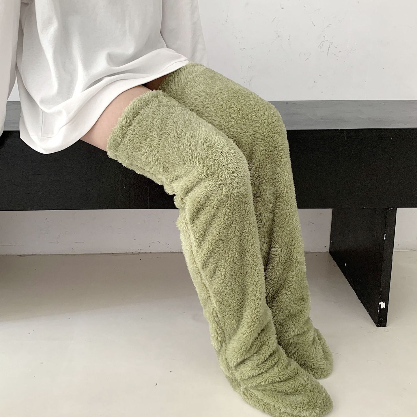 Snuggy Socks | Plüsch Overknee Socken - Teddy Style